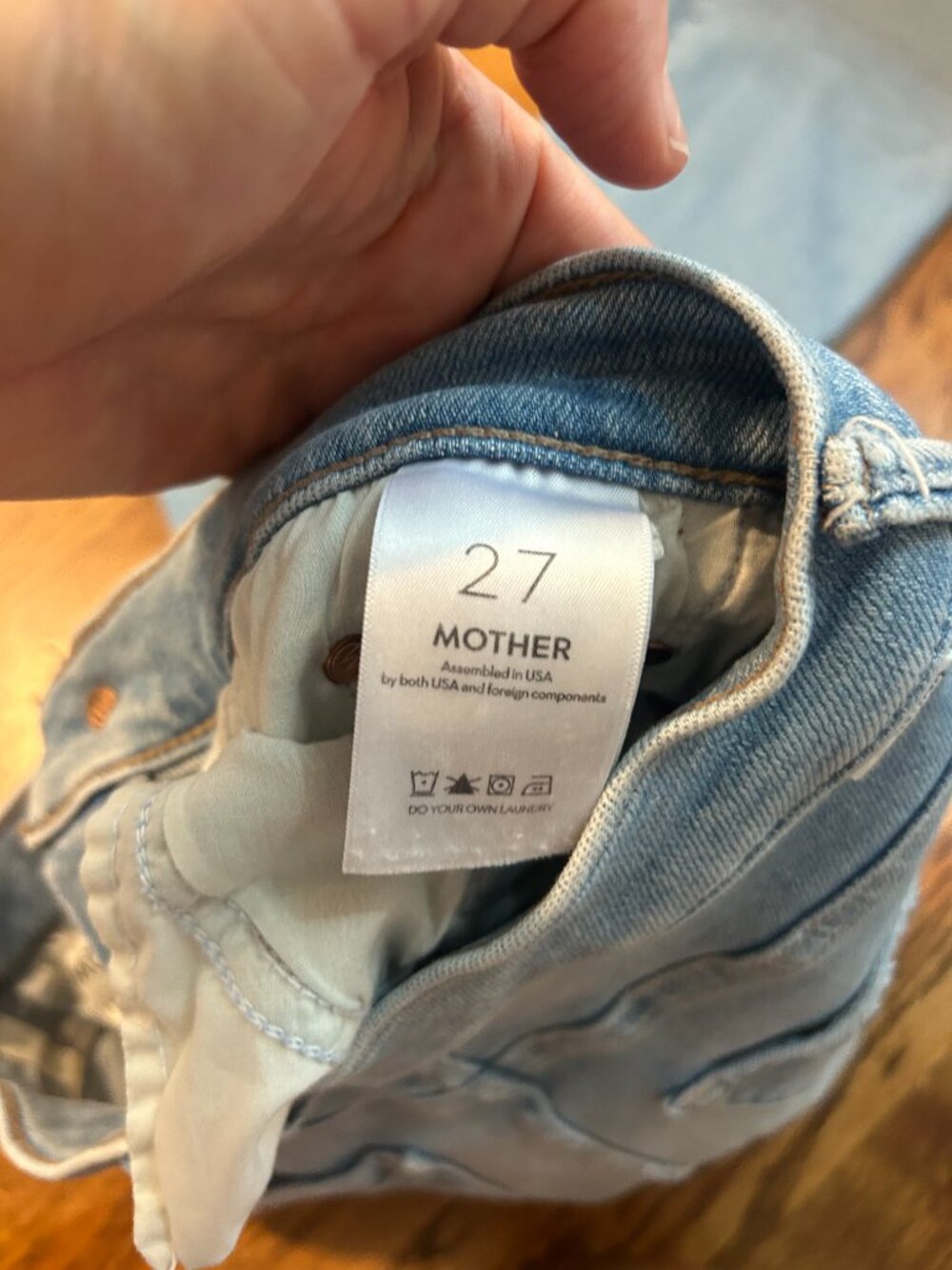 MOTHER Weekender Fray in California Cruiser size 27 - Picture 8 of 8